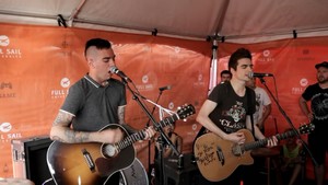 Anti-Flag - 911 For Peace [Acoustic Live At Warped Tour]