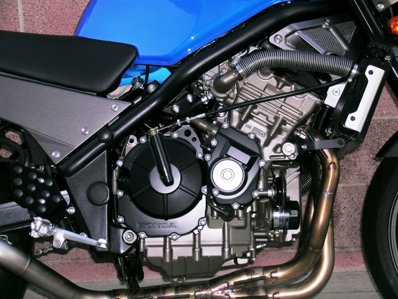 Honda CB-1.5 - заряженный мотоцикл Honda CB-1 1989